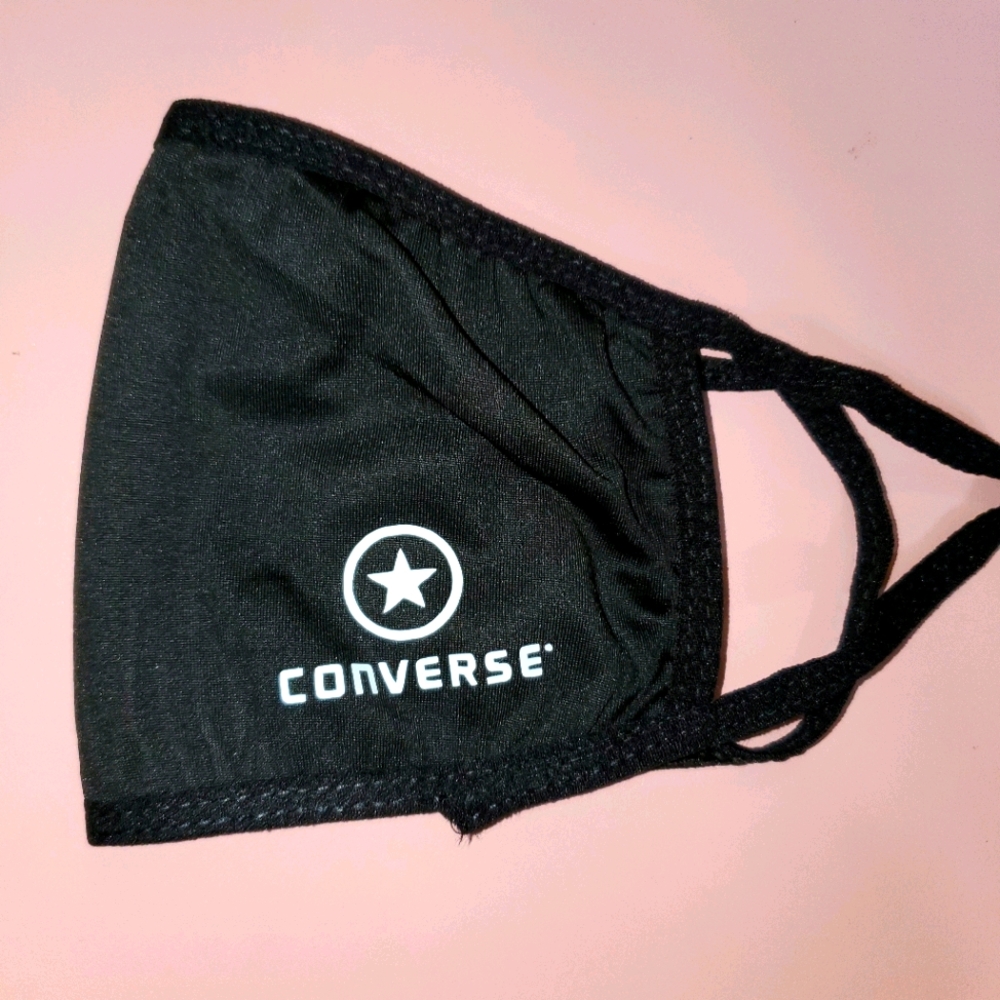 Converse face mask 😷